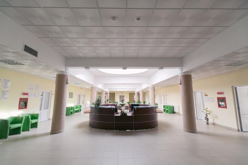 Hotel International Băile Felix エクステリア 写真